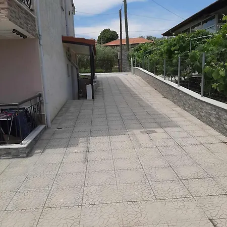 Eleni House Near Asprovalta ν1 Apart Otel 3*