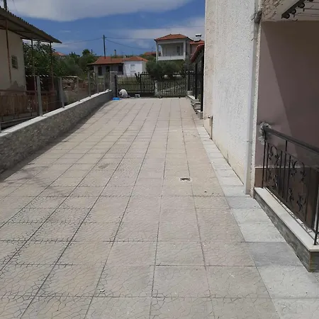 Eleni House Near Asprovalta ν1 Apart Otel 3*